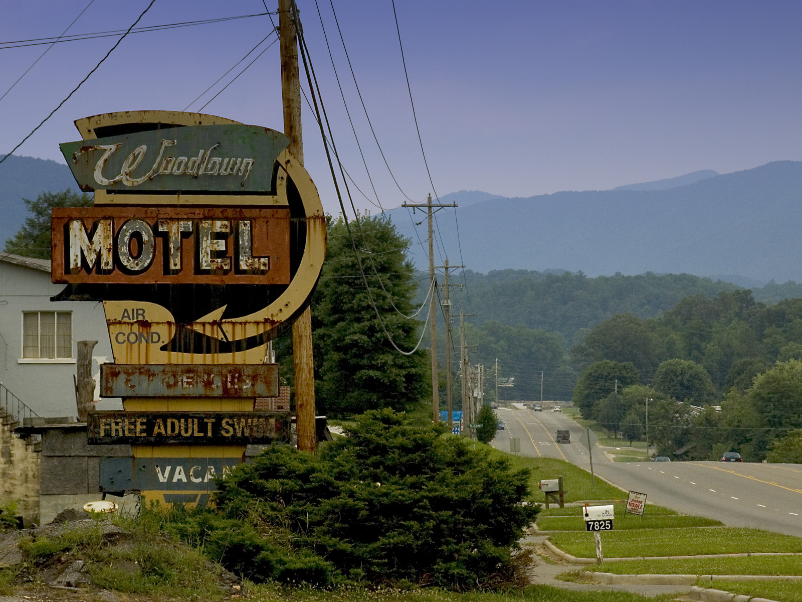 Woodlawn Motel